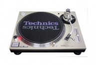 DJ