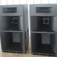 Cabinet Speakers