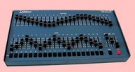 TITAN 8
