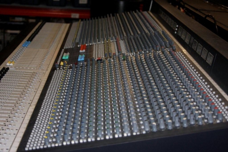 Used Series 5 by Soundcraft - Item# 21573