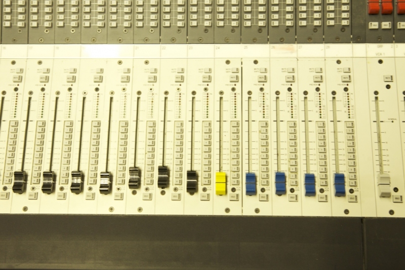 Used Series 5 by Soundcraft - Item# 25989