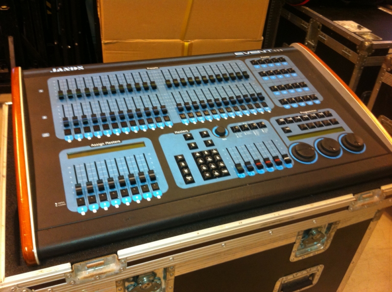 JANDS EVENT 416 DMXコントローラー ハードケース付き 注文割引