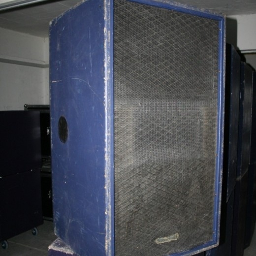 Used THL 4 by Turbosound Item 28447