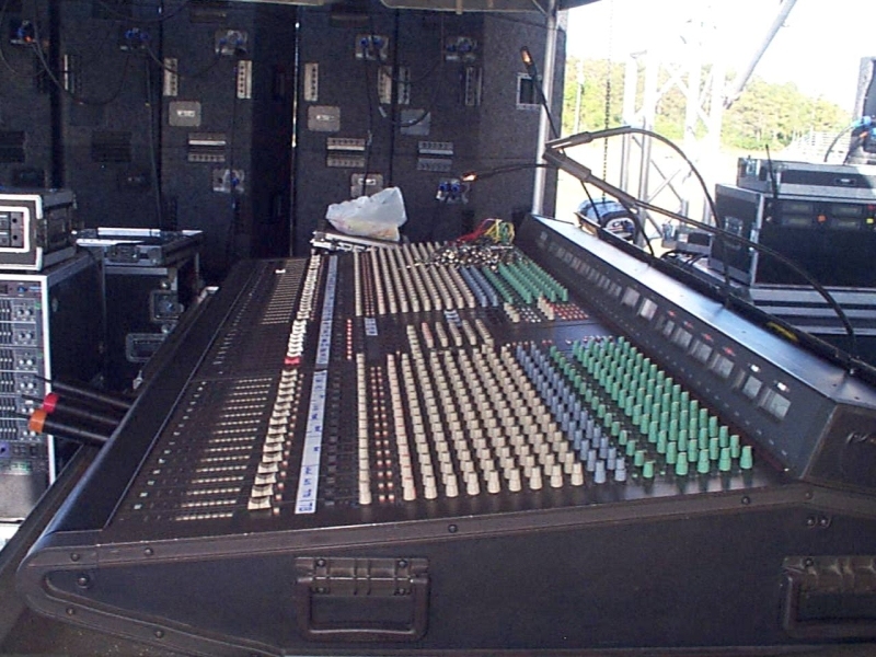 Used PM3000 by Yamaha Item 2913