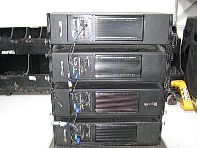 Used M2D by Meyer Sound Item 3308
