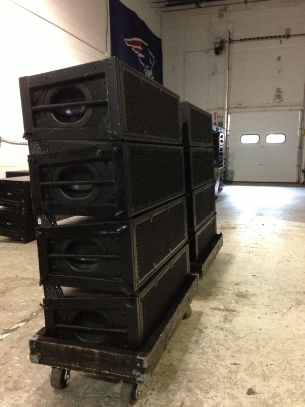Used M2D by Meyer Sound Item 33744