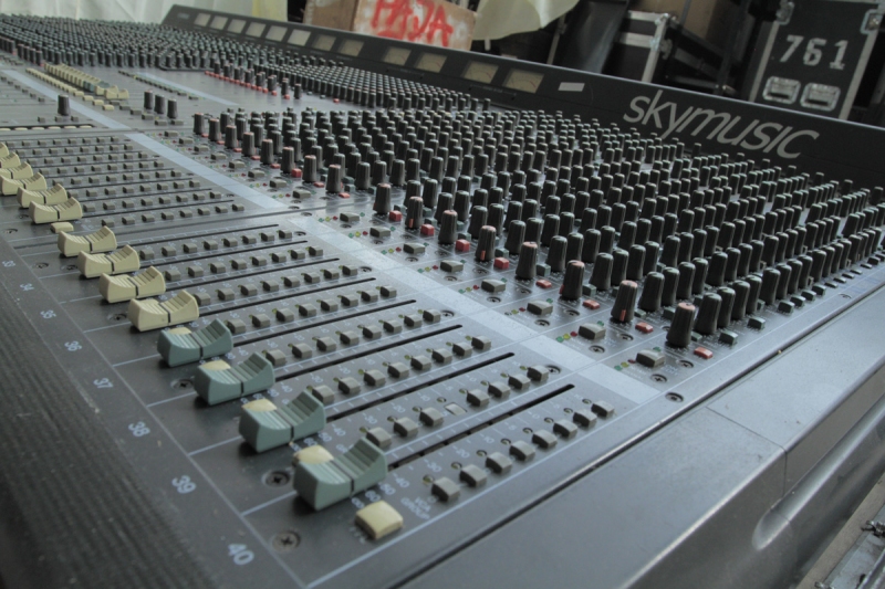 Used PM3000 by Yamaha Item 33925