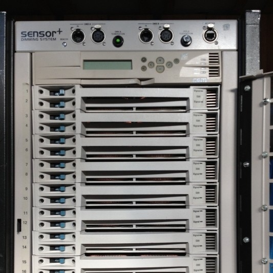 Used Sensor Portable Dimmer Rack by Electronic Theatre Controls Item