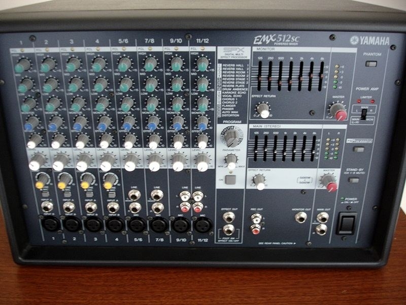 Used EMX512SC by Yamaha Item 35867