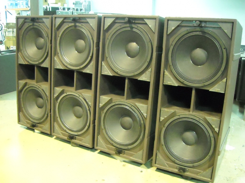 L sales acoustics sb218