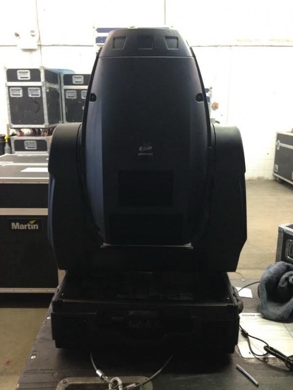 Used Design Spot 1200 Compact from Elation 