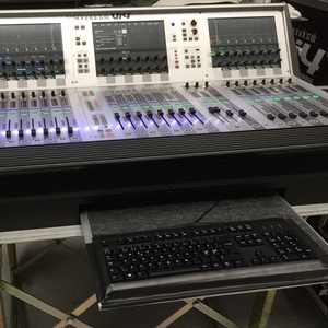 Used Vi4 from Soundcraft