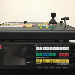 Used Screen Pro II Controller from Barco